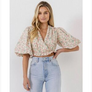 NWT Free The Roses Floral Embroidered Blouson Crop Top size Medium